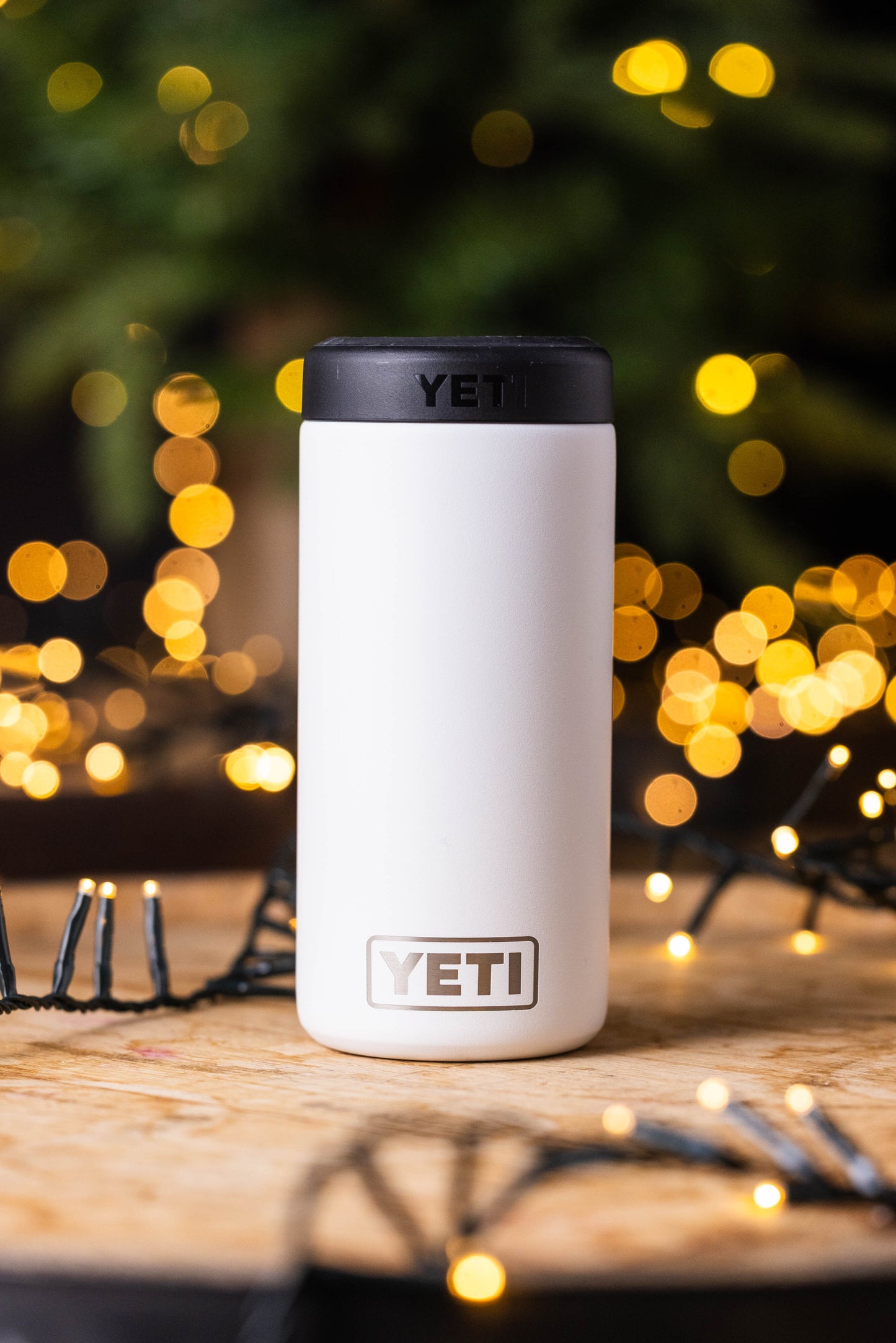 Yeti  Slim Colster White
