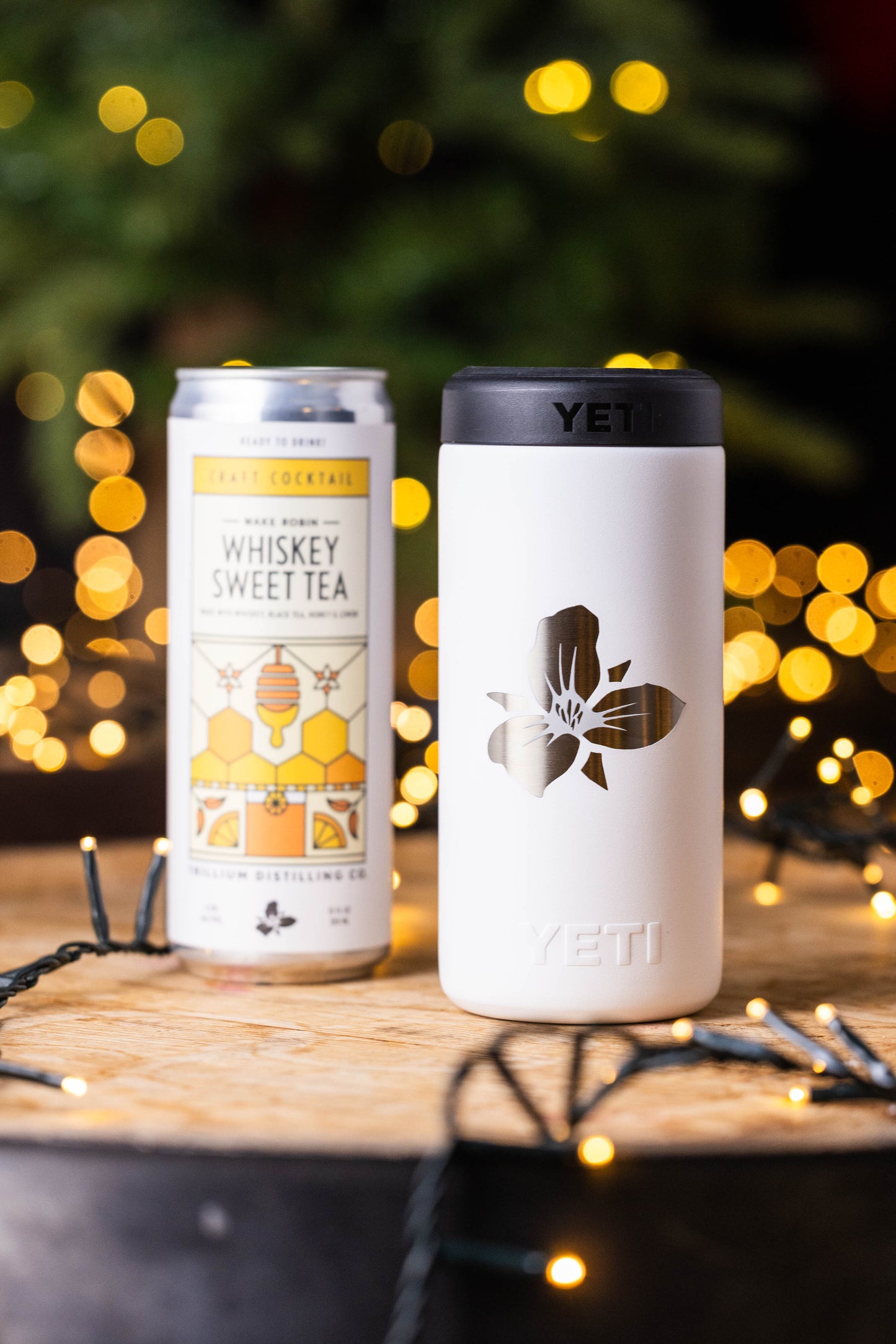 Yeti  Slim Colster White